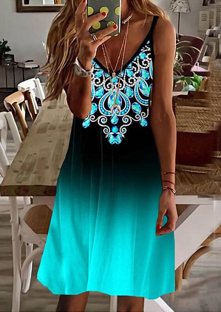 Vintage Floral Gradient V-Neck Mini Dress - Blue, FZ002409
Vintage Floral Gradient V-Neck Mini Dress - Blue, FZ002409