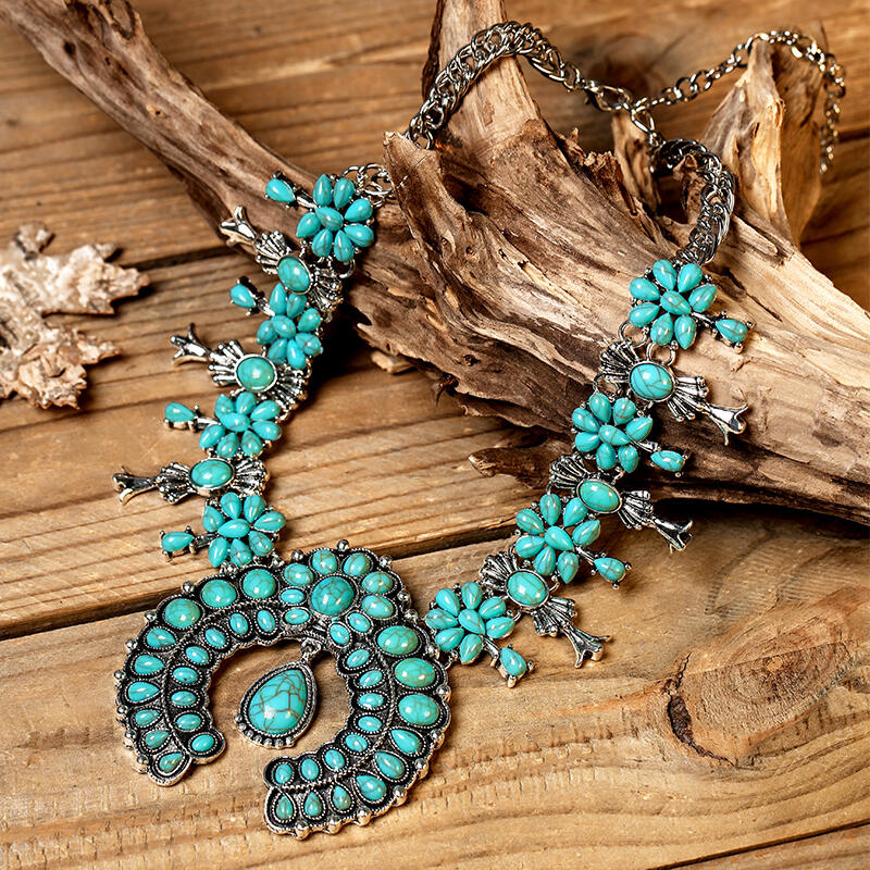 Western Bohemian Turquoise Necklace Bellelily