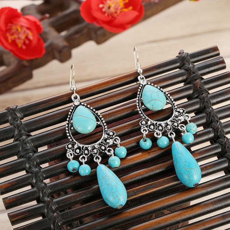 Turquoise Bead Pendant Vintage Earrings