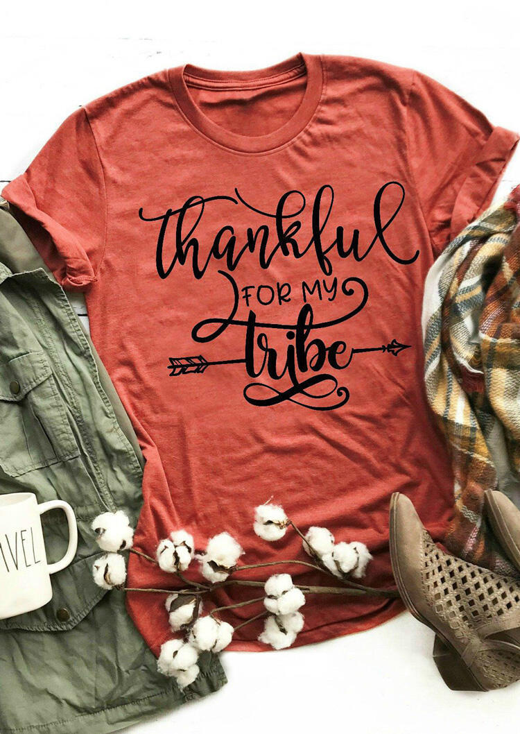 Kaufen Thankful For My Tribe T-Shirt Tee - Brick Red. Bild