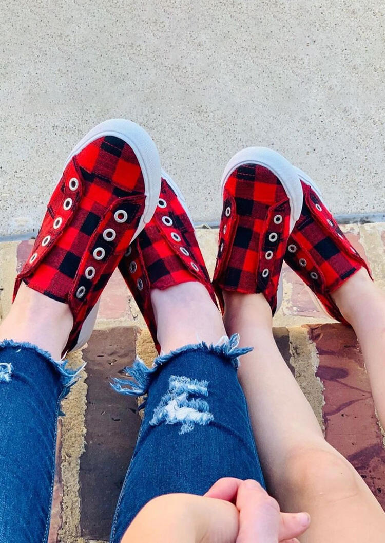 Plaid Slip-On Round Toe Flat Sneakers - Red