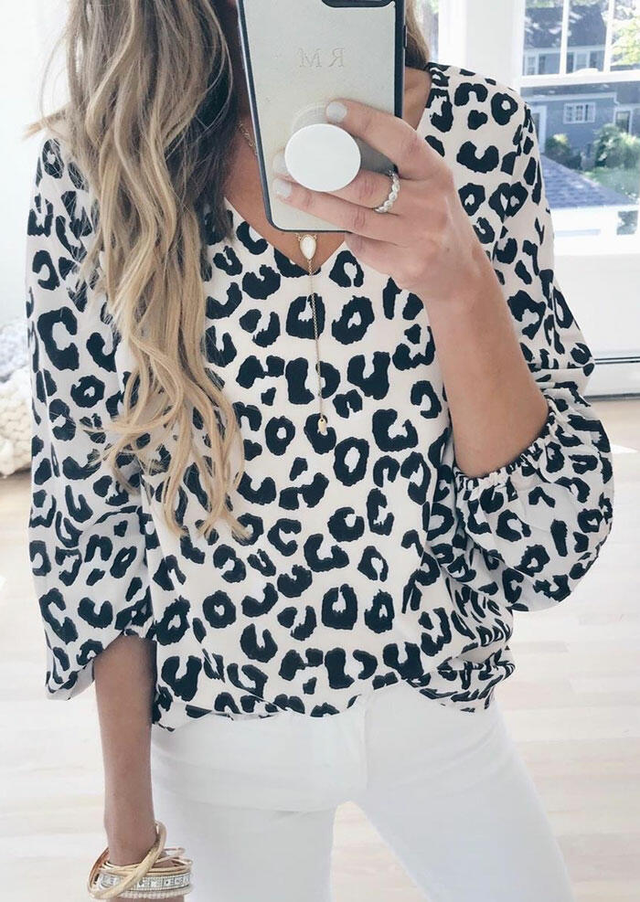 

Cow Printed V-Neck Blouse without Necklace - White, 461905