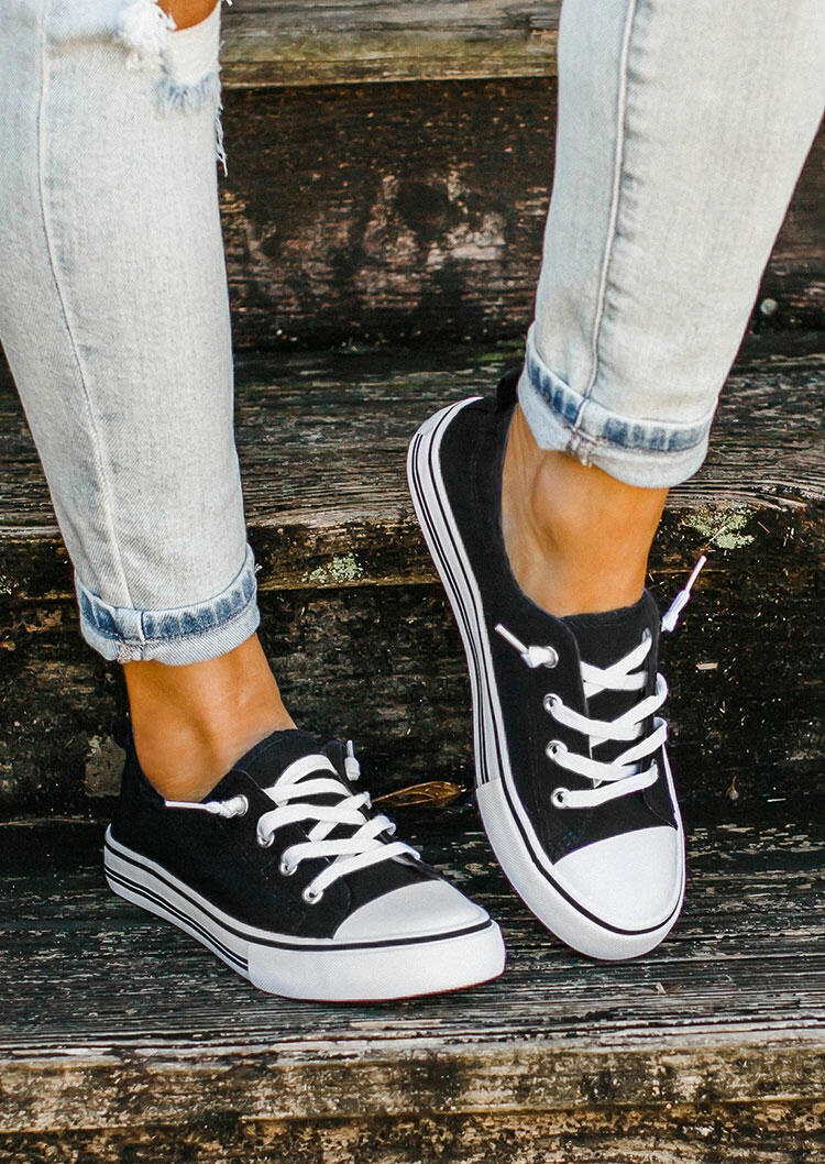 

Lace Up Round Toe Flat Canvas Sneakers - Black, 477741