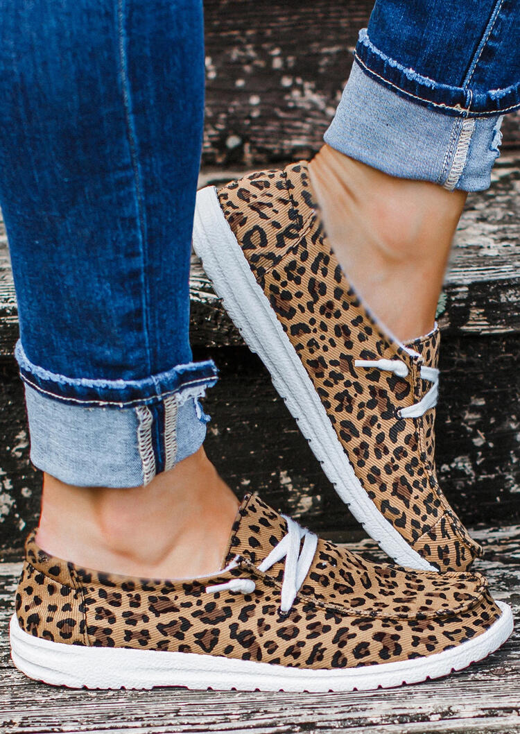 leopard lace up round toe flat sneakers