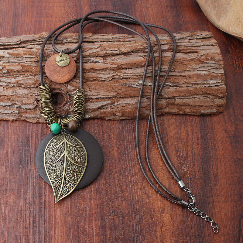 

Vintage Handmade Beading Palm Leaf Pendant Neckalce, Dark brown, 480398