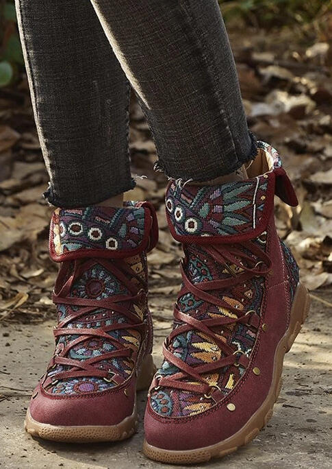 

Floral Splicing Lace Up Ethnic Style Boots - Burgundy, 483186