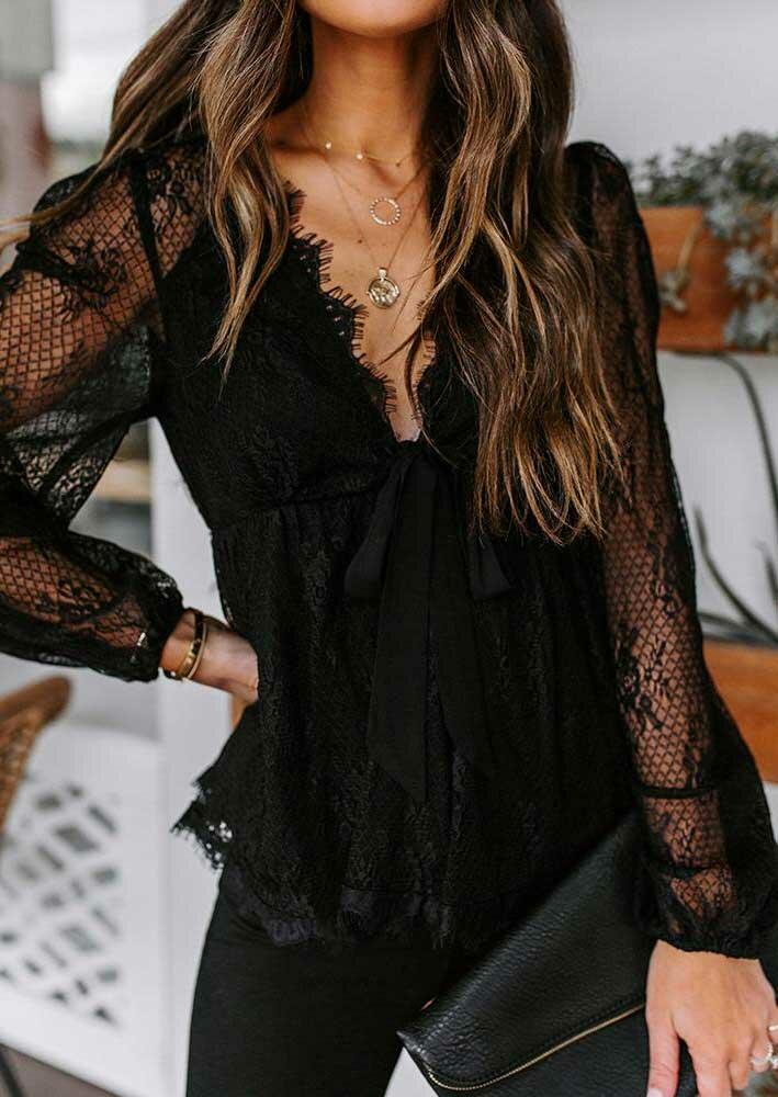 

Lace Splicing Tie Tassel Edge V-Neck Blouse - Black, 487611