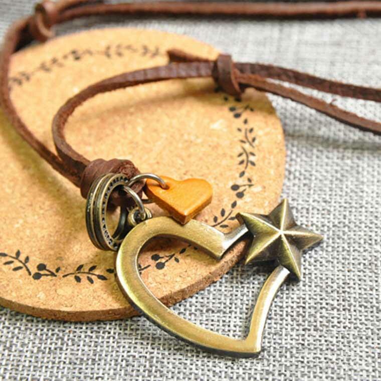 

Vintage Hollow Out Love Heart Star Newcklace, Gold, 487604