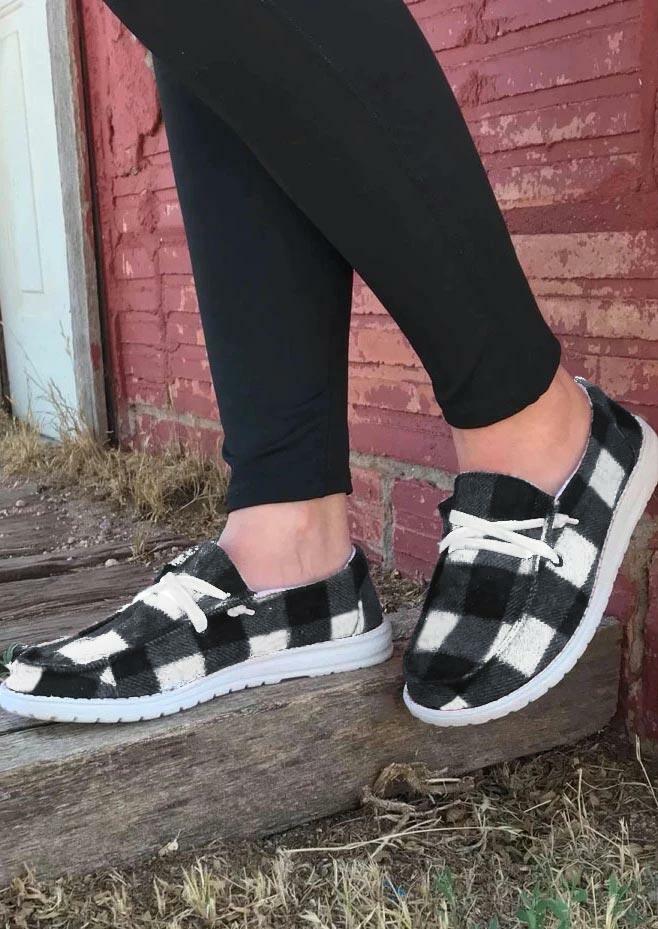 buffalo plaid lace up round toe flat sneakers