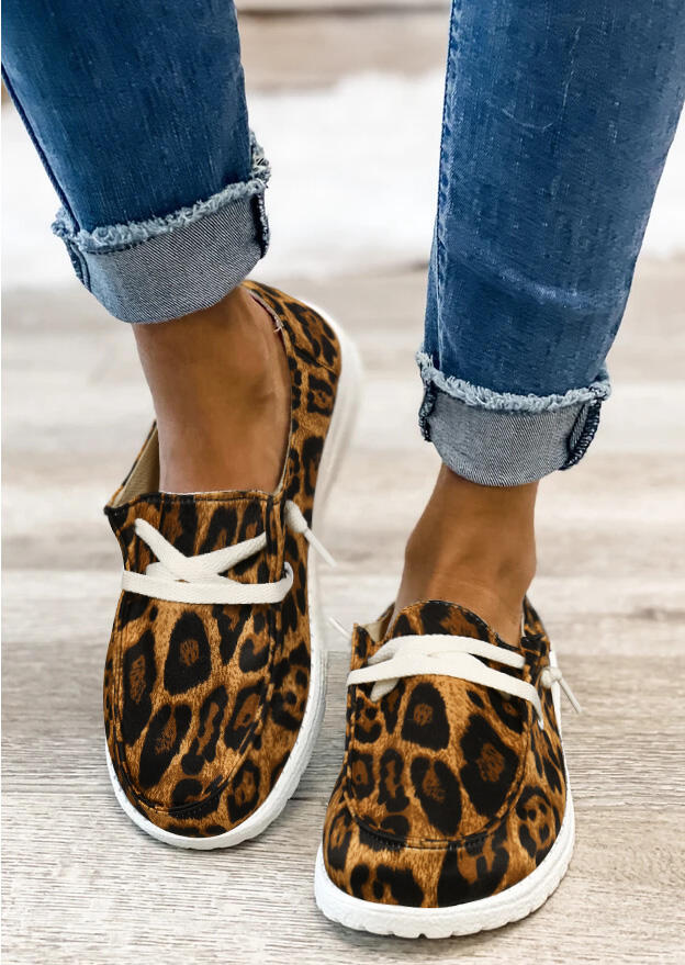 

Leopard Lace Up Round Toe Low Top Flat Sneakers, 488747