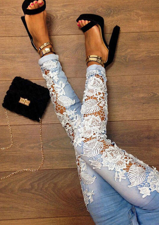 

Lace Splicing Hollow Out Stretchy Denim Jeans - Light Blue, 489806