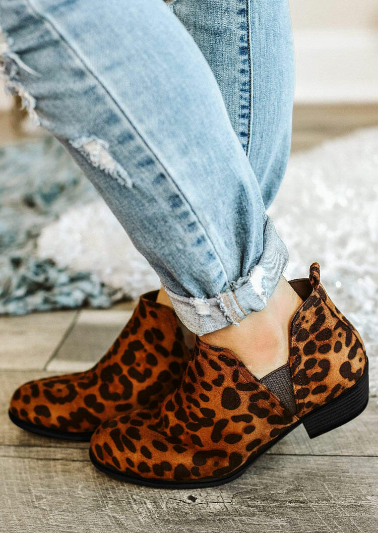 

Leopard Slip On Round Toe Ankle Boots, 490101