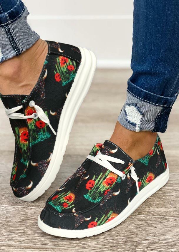 

Steer Skull Cactus Lace Up Round Toe Flat Sneakers, Multicolor, 491037