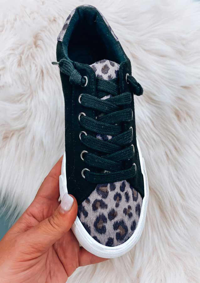 Leopard Lace Up Round Toe Flat Sneakers