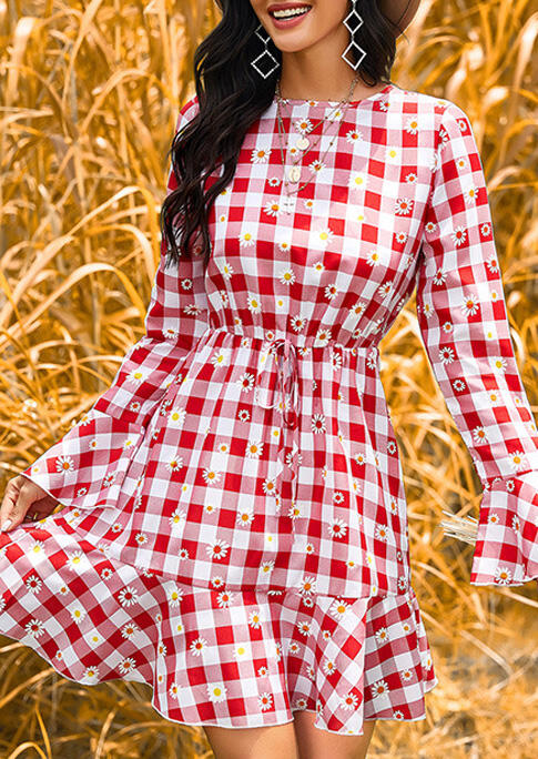 

Plaid Daisy Drawstring Flare Sleeve Mini Dress, 492832