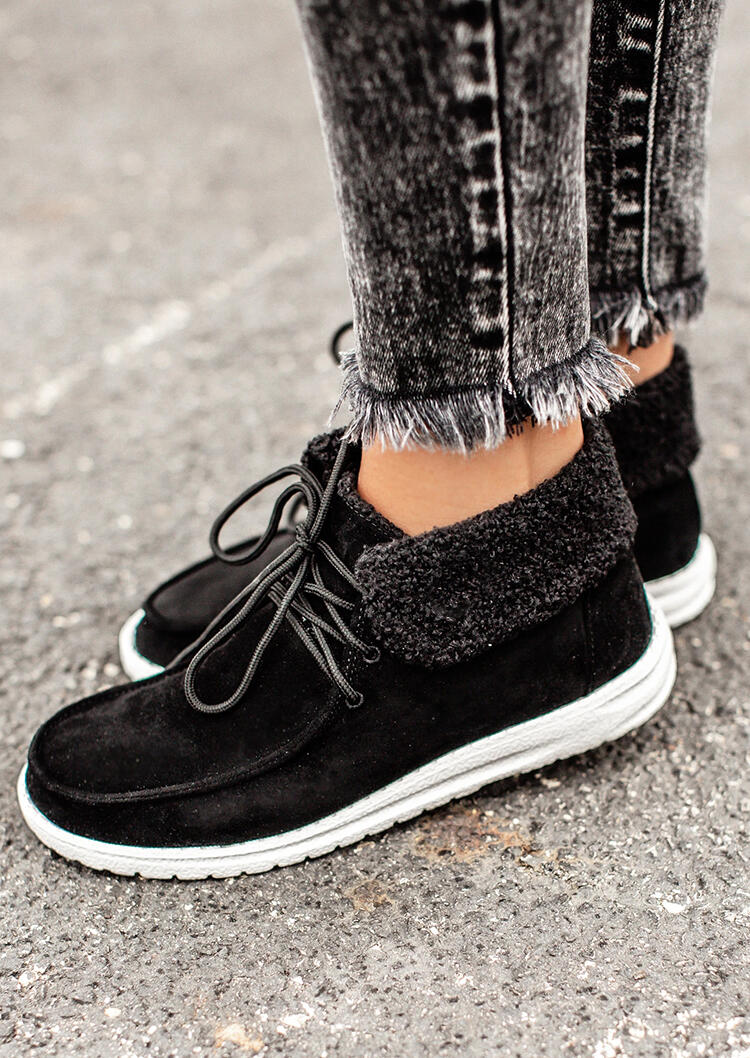 

Warm Plush Lace Up Round Toe Flat Sneakers - Black, 492881