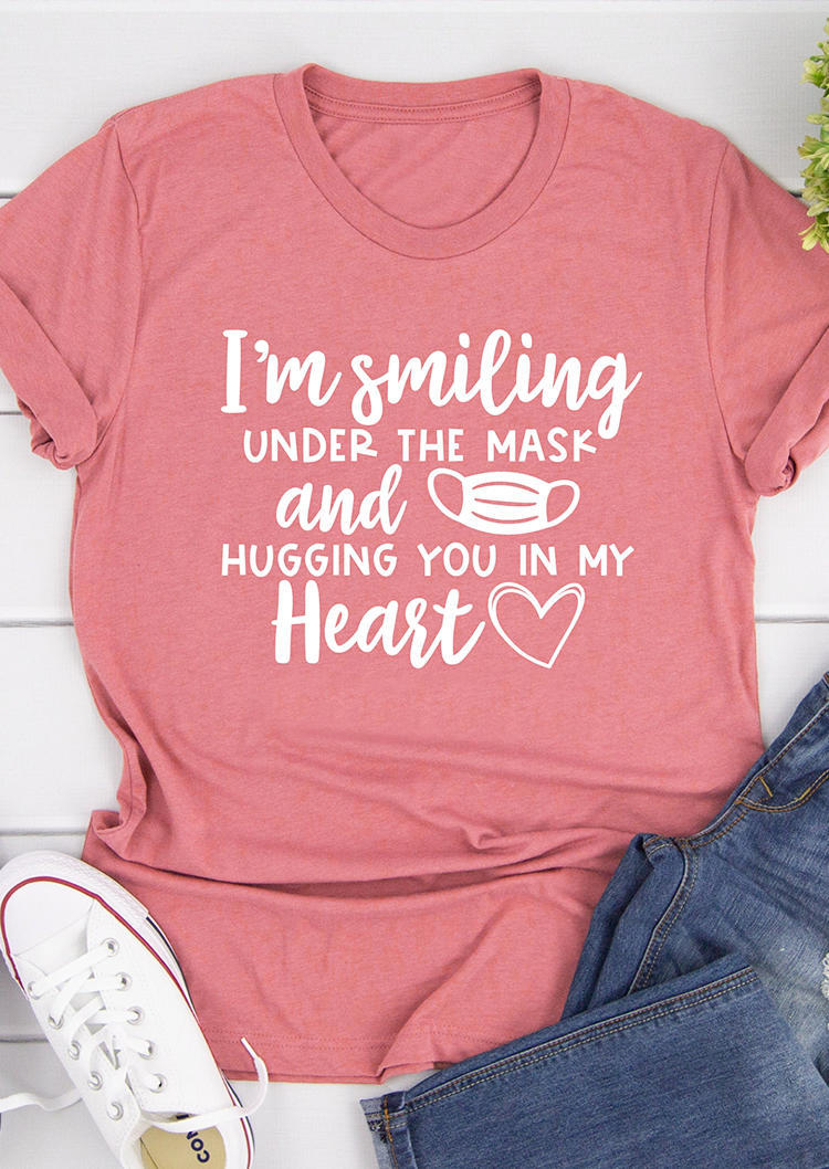 Kaufen Hugging You In My Heart T-Shirt Tee - Cameo Brown. Bild