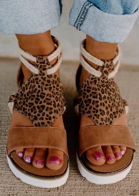 

Leopard Zipper Wedged Heel Sandals, 493265