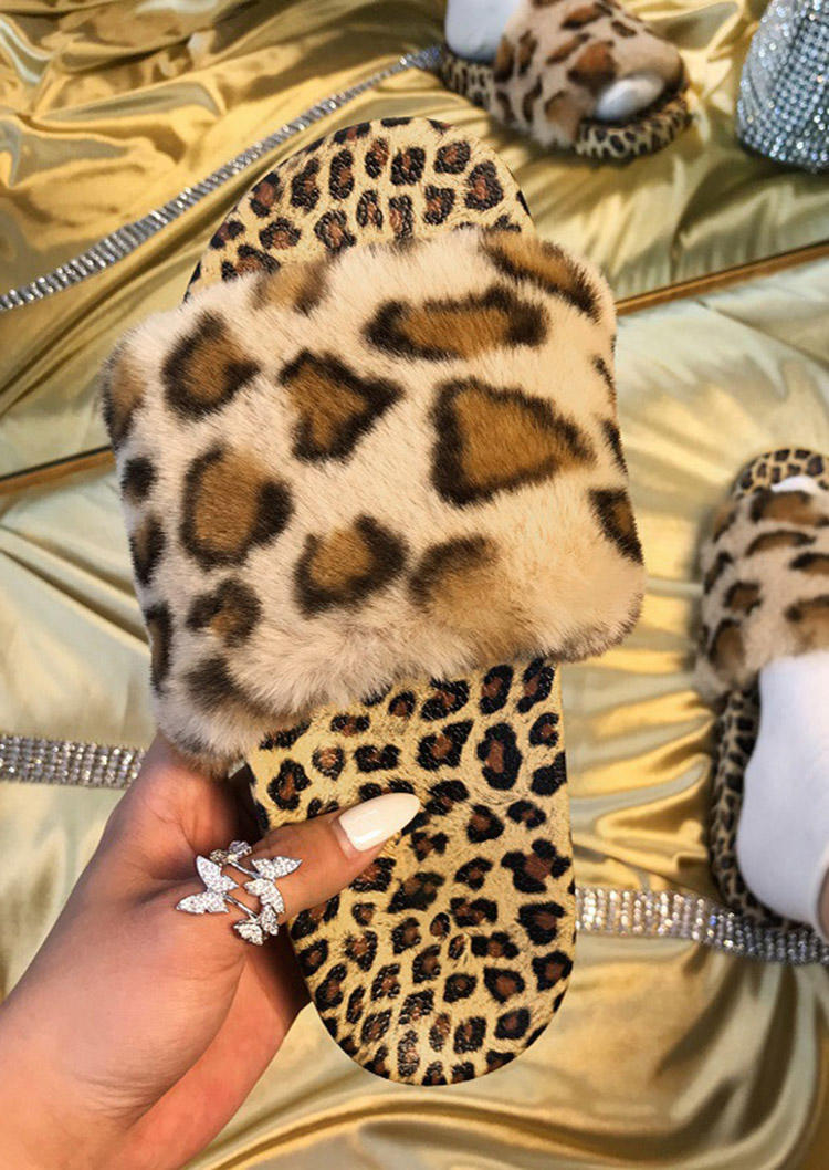 

Leopard Warm Plush Indoor Slippers, 494618