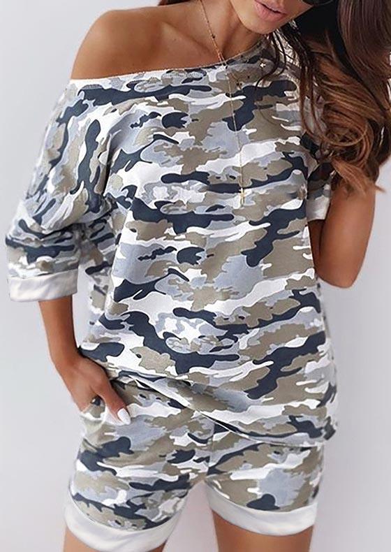 

Camouflage Blouse And Elastic Waist Shorts Pajamas Set, 494931