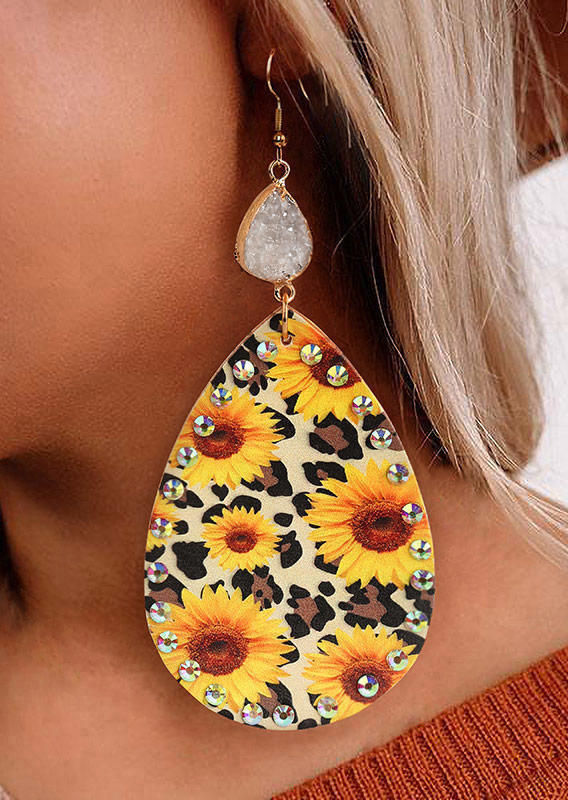 

Leopard Sunflower Rhinestone Natural Stone Earrings - Yellow, 494086