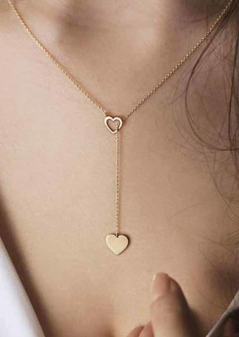 

Hollow Out Heart Pendant Alloy Necklace, Gold, 498594