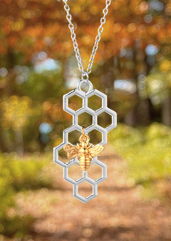 

Hollow Out Bee Honeycomb Pendant Necklace, Silver, 500176