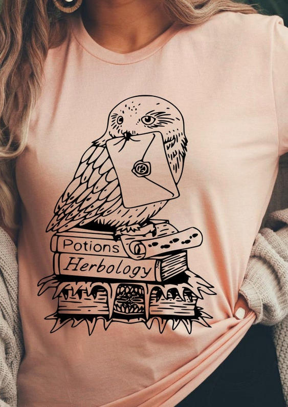 

Owl On Textbook Potions Herbology Wizard T-Shirt Tee - Pink, 508433