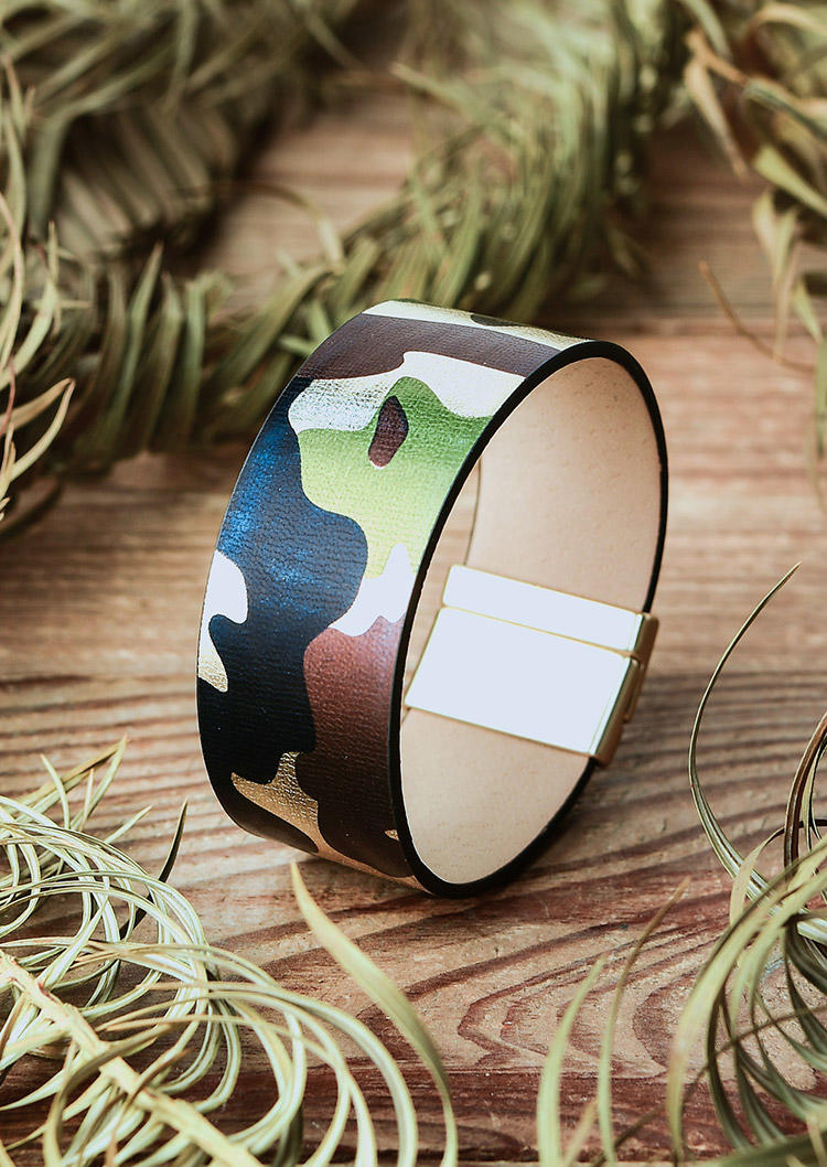 

Camouflage Magnetic Buckle PU Leather Bracelet, 508604