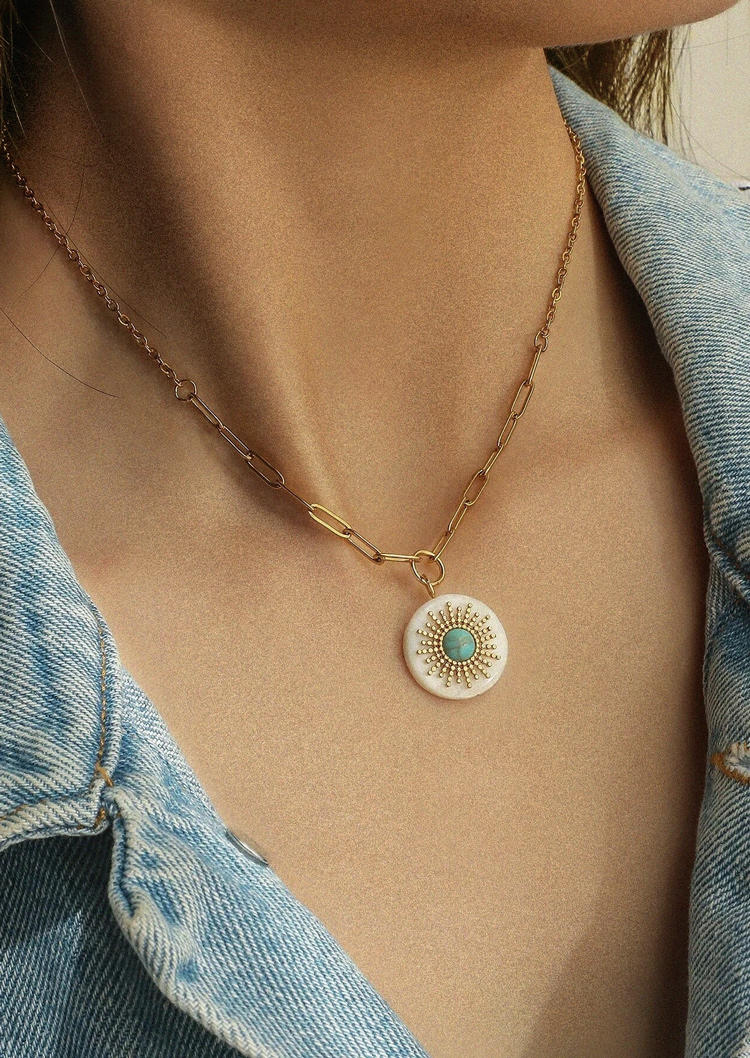 

Turquoise Round Pendant Necklace - Gold, 509388