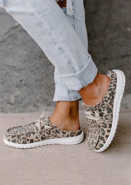 

Leopard Slip On Heelless Canvas Sneakers, 510533