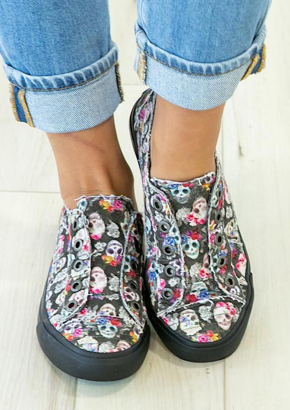 

Halloween Skull Floral Slip-On Sneakers - Black, 510914