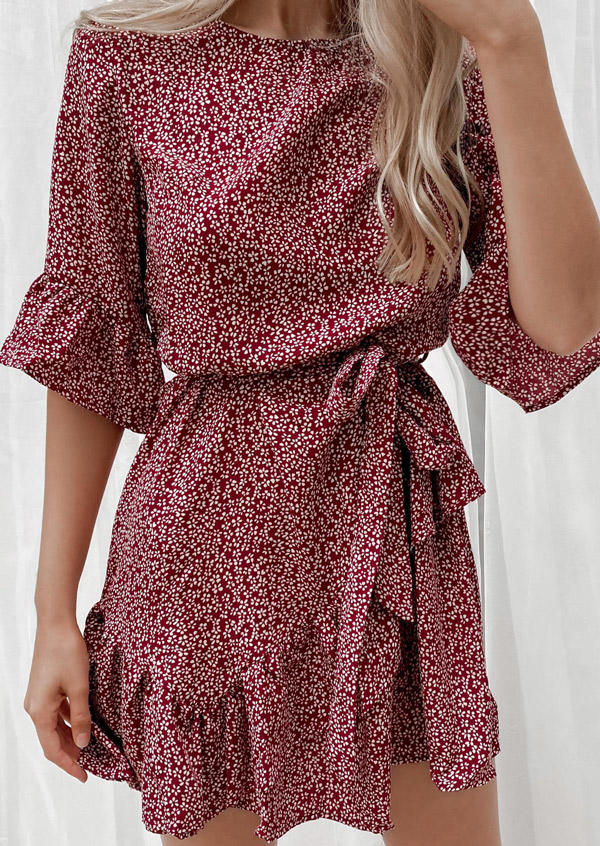 

Irregular Ruffled Flare Sleeve Mini Dress - Burgundy, 511481