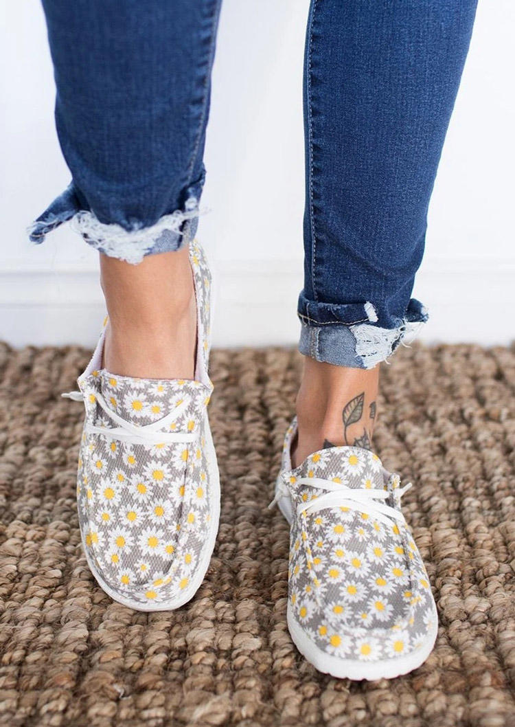 

Daisy Slip On Round Toe Flat Sneakers - Gray, 512905