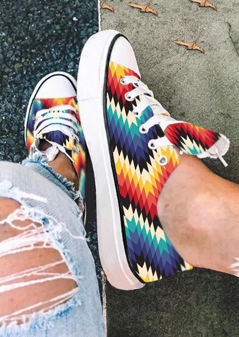 

Aztec Geometric Lace Up Sneakers, Multicolor, 513595