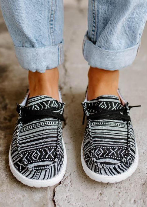 

Aztec Geometric Lace Up Flat Sneakers - Black, 513732