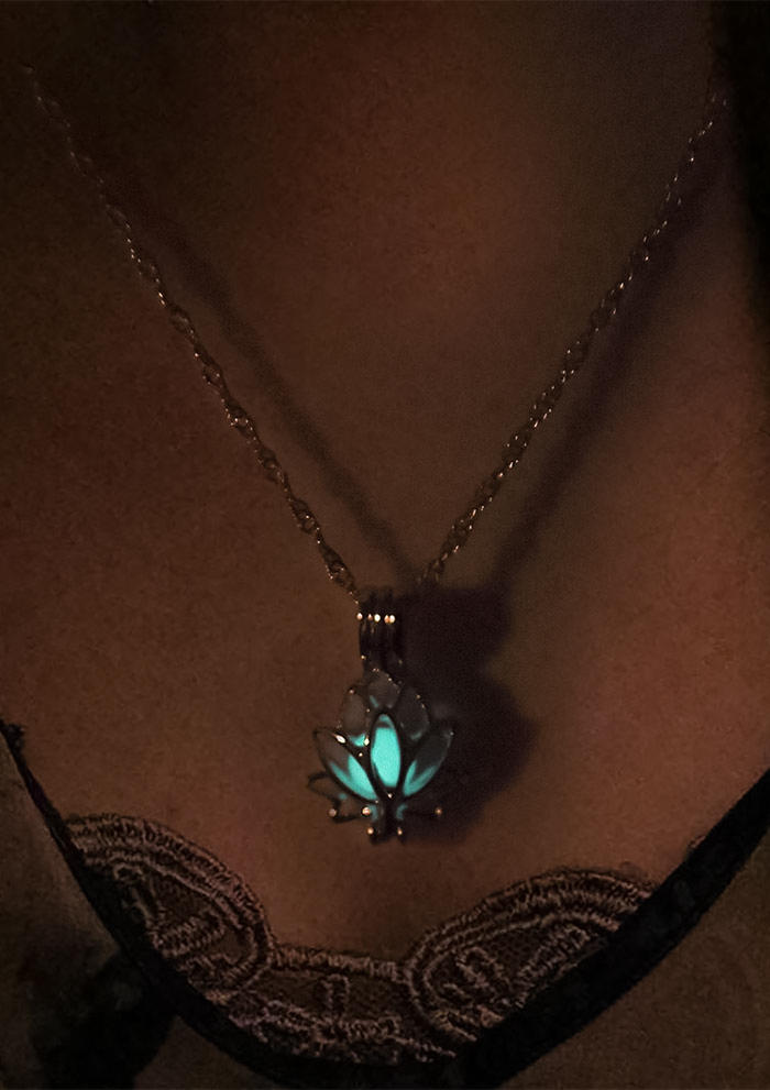 

Luminous Hollow Out Lotus Pendant Necklace, Pattern2, 515725