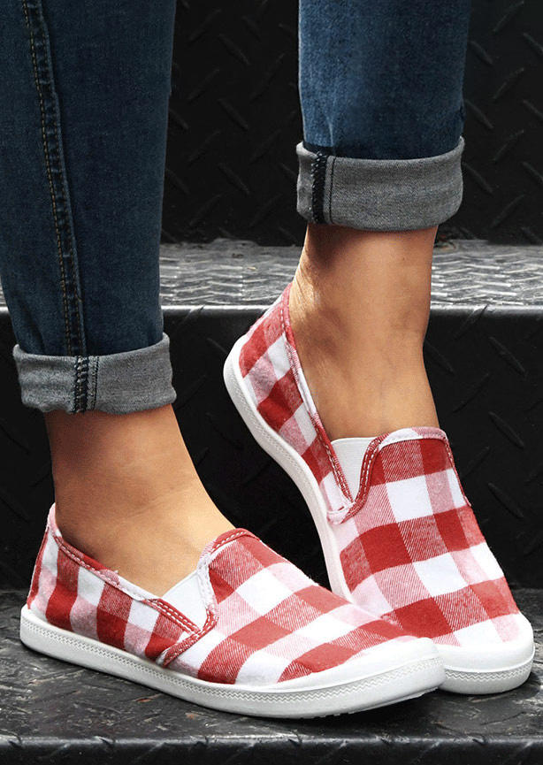 

Plaid Slip On Round Toe Sneakers - Red, 516609
