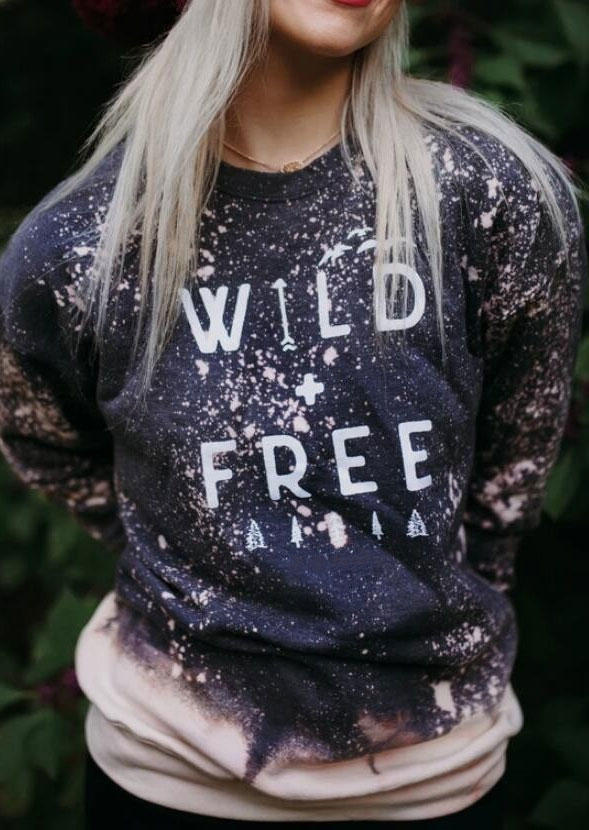 

Wild Free Bleached Pullover Sweatshirt - Navy Blue, 515726