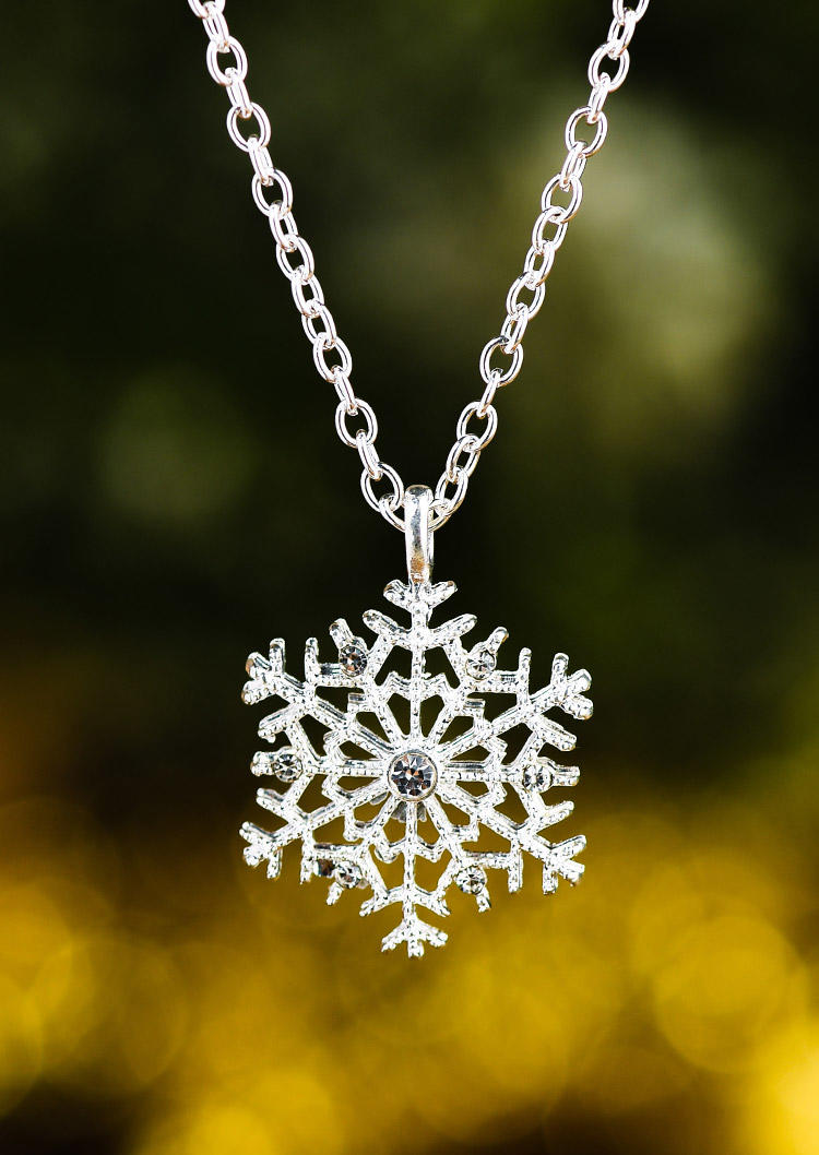 

Rhinestone Snowflake Hollow Out Pendant Necklace, Silver, 520026