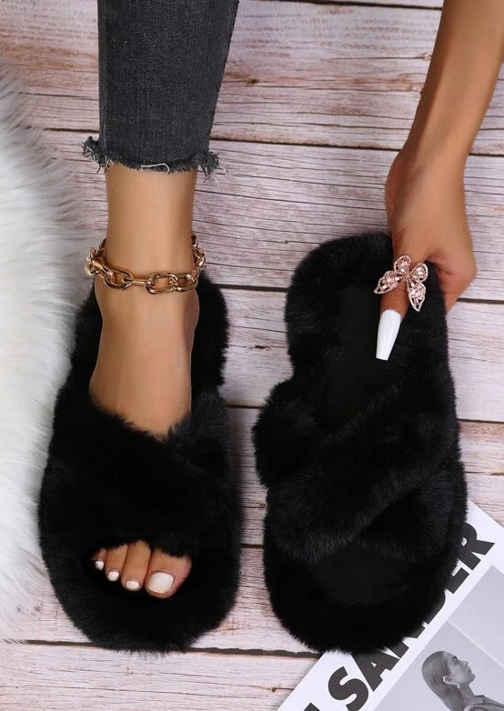 

Criss-Cross Plush Slippers - Black, 523998
