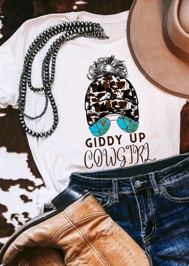 

Giddy Up Cowgirl Baseball Cap Glasses T-Shirt Tee - White, 528657