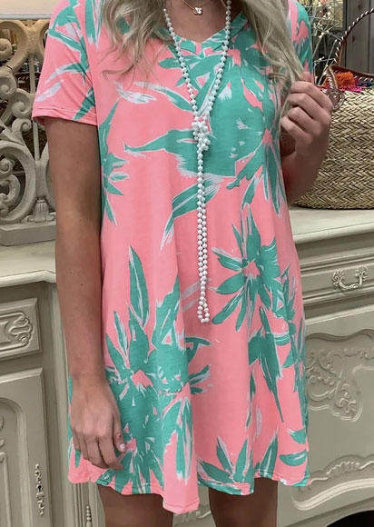 

Leaf Pocket Short Sleeve Loose Mini Dress - Pink, 532135