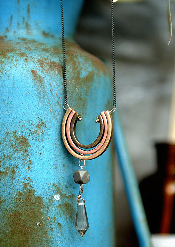 

Vintage Stacked Horseshoe Long Pendant Necklace, Multicolor, 533160