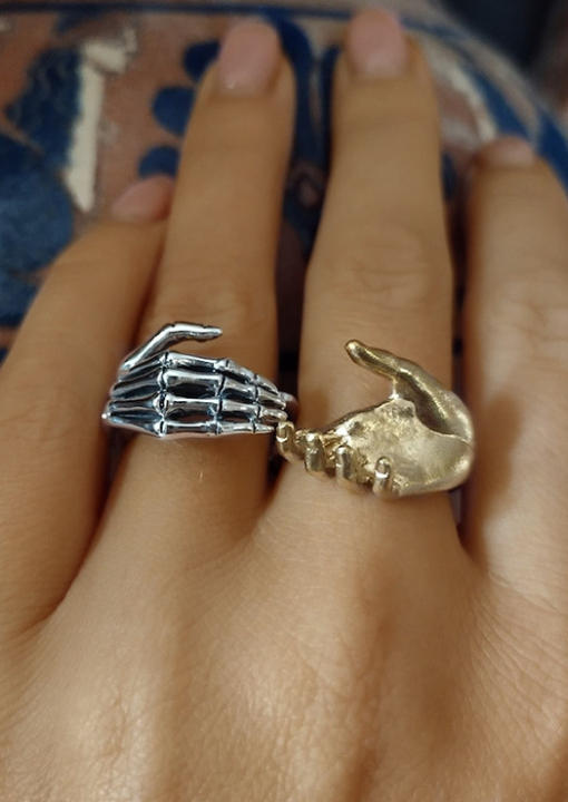 

2Pcs Skeleton Hand Handshake Adjustable Alloy Ring Set, Pattern1, SCM002431