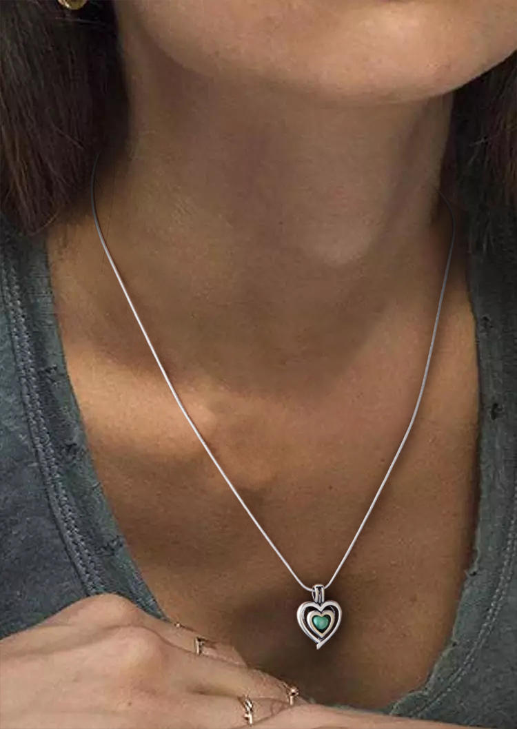 

Heart Hollow Out Alloy Pendant Necklace, Silver, SCM002317