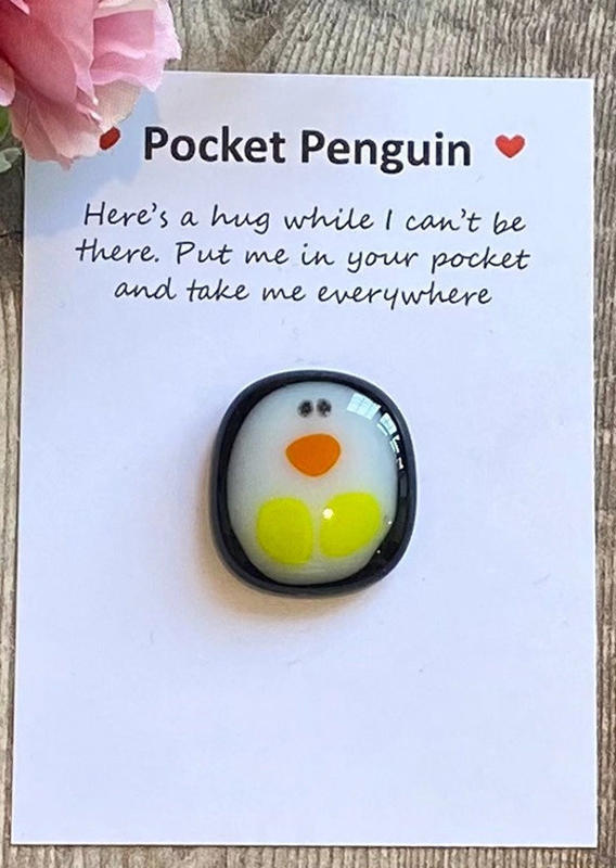 

Pocket Penguin Cute Animal Gift, Multicolor, SCM003422