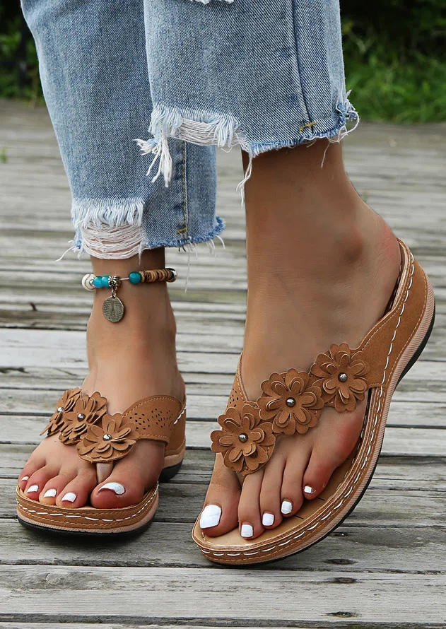 

Floral Hollow Out Wedge Flip Flops Slippers - Dark Brown, SCM003655