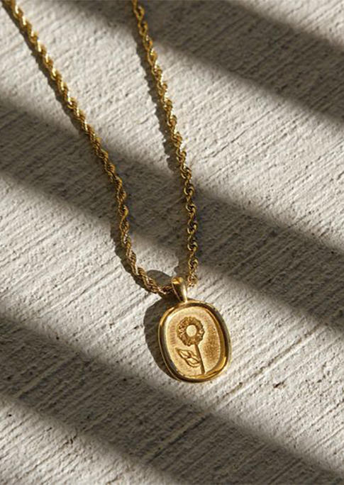 

Floral Alloy Pendant Necklace, Gold, SCM003909
