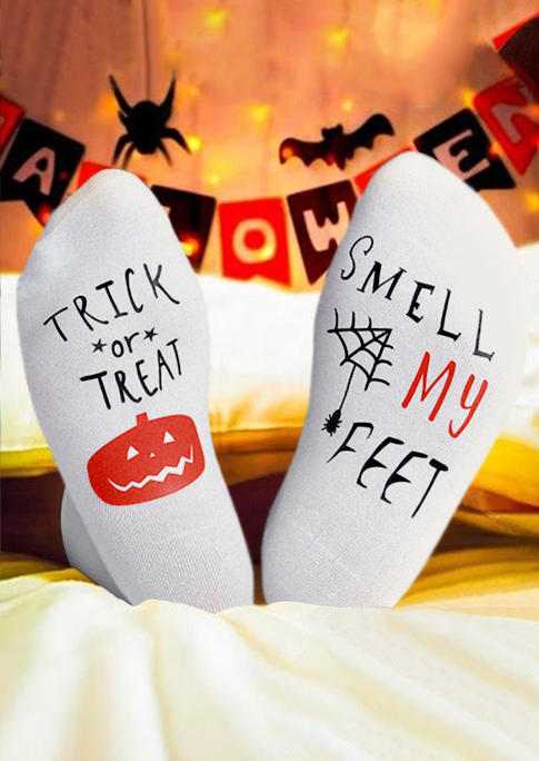 

Halloween Trick Or Treat Smell My Feet Pumpkin Face Crew Socks - White, SCM005018